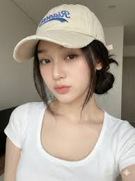 AGENT PUTRI